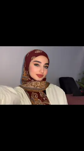 اظفري وكع بس شم ريحته تصوير🤣 #اكسبلورexplore #fypシ #العراق #السعودية #like 