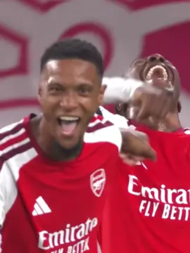 Caption this 🤣 I’ll send a signed shirt to the funniest reply 🤝