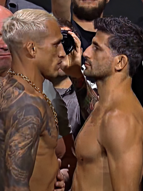 Charles Oliveira vs beneil dariush #highlights #UFC #mma #fyp #charlesOliveira