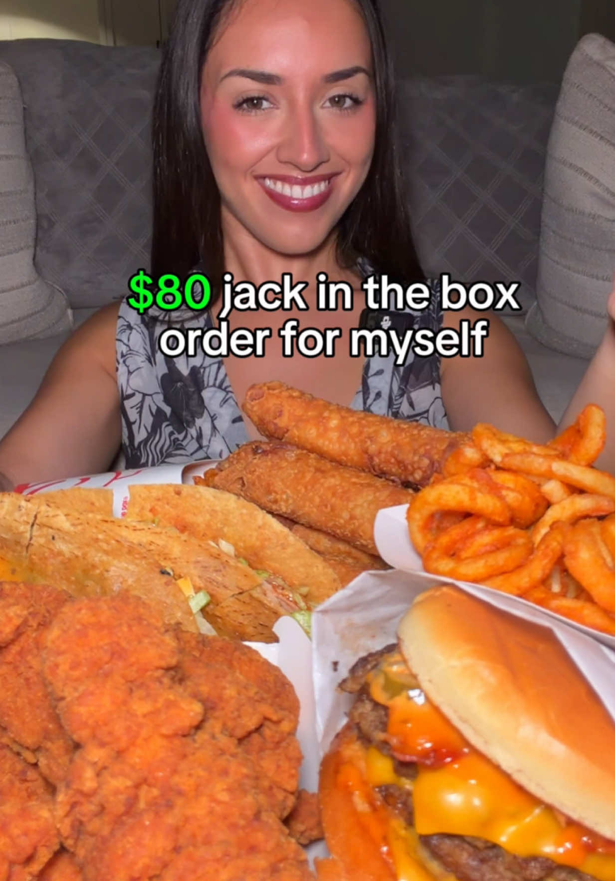 STOP SLEEPING ON @Jack in the Box PLSSS 🙏😭 (not even sponsored, i just love them) #jackinthebox #foodhaul #myorder #mukbanger #fastfood 