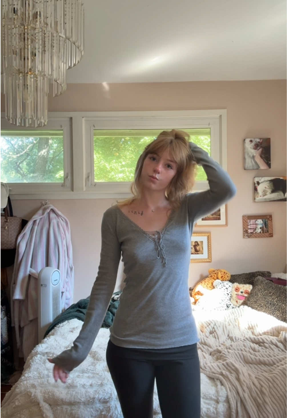 this top is so cutee #goodmorning #outfit 