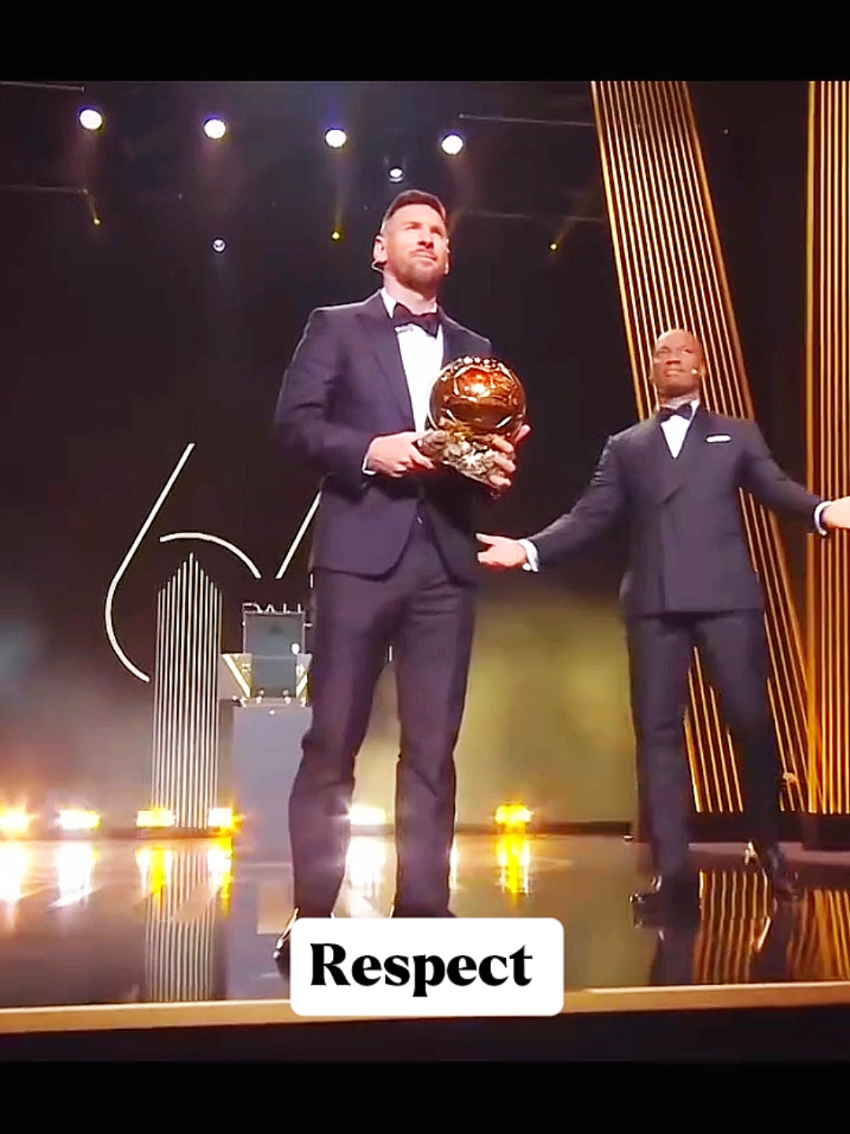 Man the difference is so clear, Messi has earned full respect throughout his career #messi #leomessi #messiedit #footballtiktok #ronaldo 