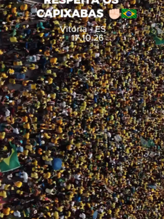 O candidato à presidência Flávio Bolsonaro (PL) participou de uma manifestação na Avenida Dante Michelini, em Vitória (Espírito Santo), na manhã deste sábado (17). O ato foi conduzido do alto de um trio elétrico que saiu da altura do Píer de Iemanjá até o Clube dos Oficiais, em Jardim da Penha, num percurso de cerca de 2 km. Flávio estava acompanhado do candidato ao governo do Estado, Lorenzo Pazolini (Republicanos), além do governador de São Paulo, Tarcísio de Freitas (Republicanos), e do deputado federal Nikolas Ferreira (PL). #flaviobolsonaro #manifestação