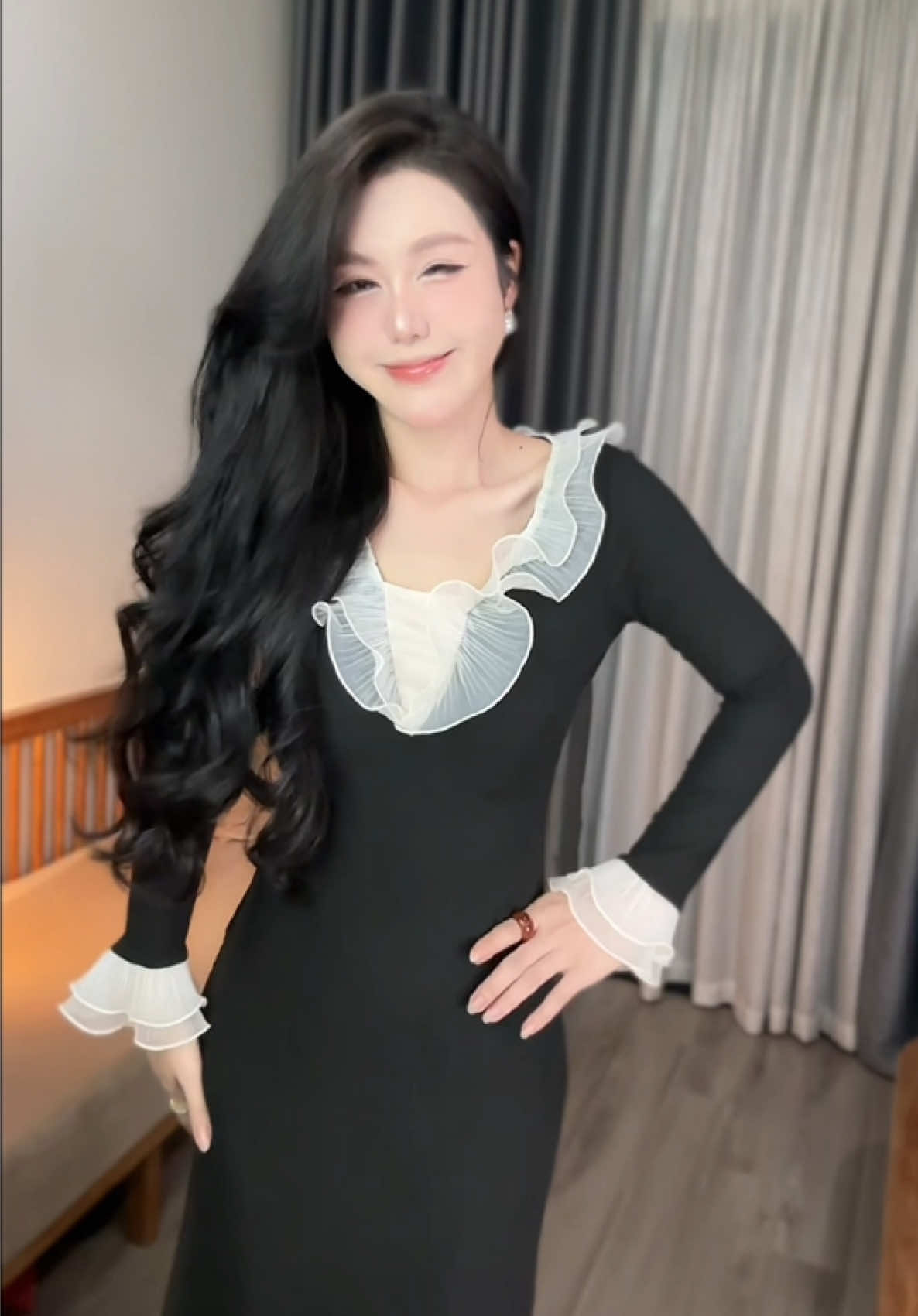 Về thêm váy dáng dài mặc thu đông cho mí nàng nè #vaydangdai #outfit #xuhuong #nguyenthuthuyyne 
