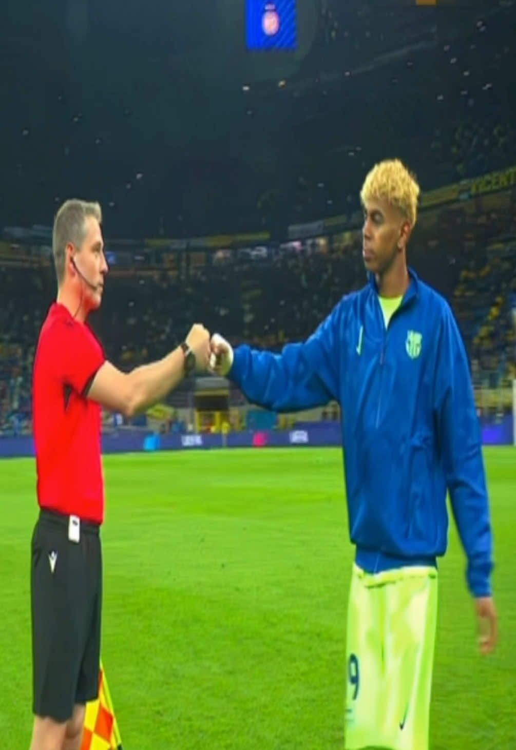 im so love with you… #lamineyamal#1v11#barcelona#championsleauge#strechtok