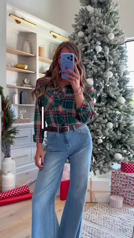 Christmas Outfit Inspo🩷 Comment 