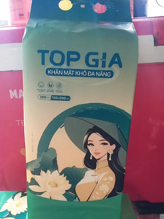 com bo 2bit khăn mặt khô đa năng, tiện lợi, tiết kiệm,an toàn cho da đang được trợ giá  #xuhuongtiktok #gaume  #khanmatkhodanang # #giadungthanghuong 