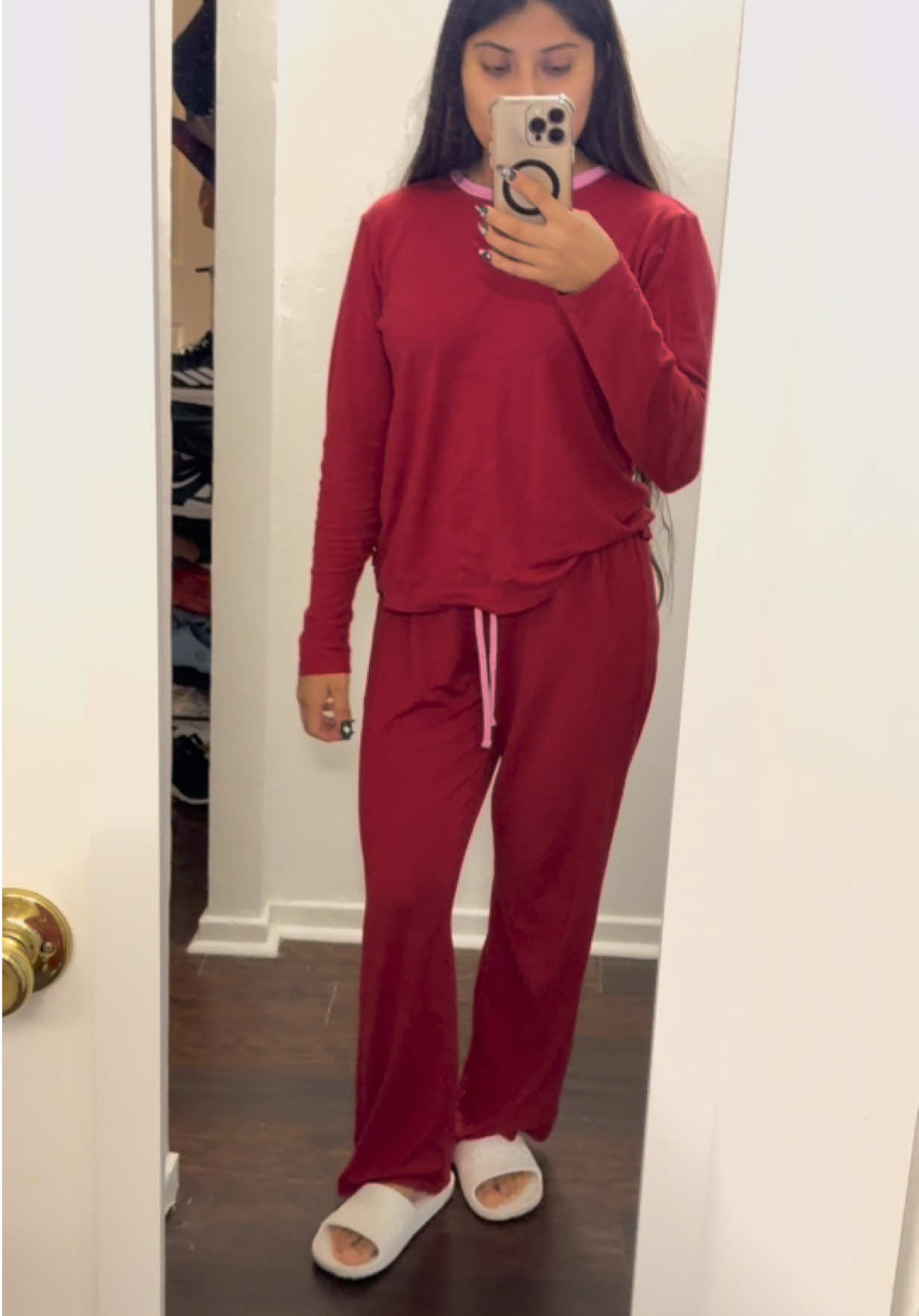 Esta pijama es súper suave y cómoda 💕 #loungewear #pijama #hanes 