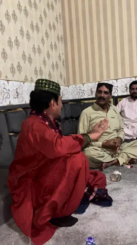 Chacha Dibai Mahar jo behtreen kalaam   Saal Theii weyaii ahenii Mutee suhraan  saaea Laatii ka na aaw  Singer Ghullam hussain umarani ❤️🫀❤️ #CapCut #trending 