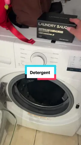 #laundryday #laundrydetergent #laundrypods #laundrysauce #falldealsforyou 