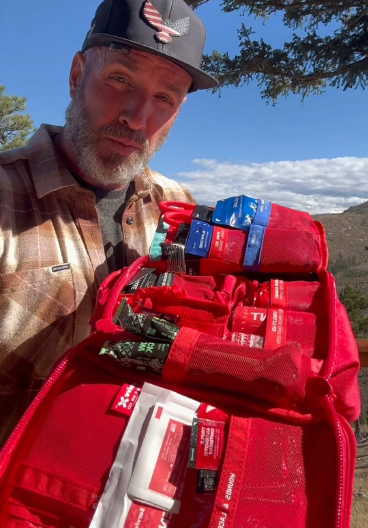 Large First-Aid Kit #survivex #firstaid #firstaidtips #firstaidkit 