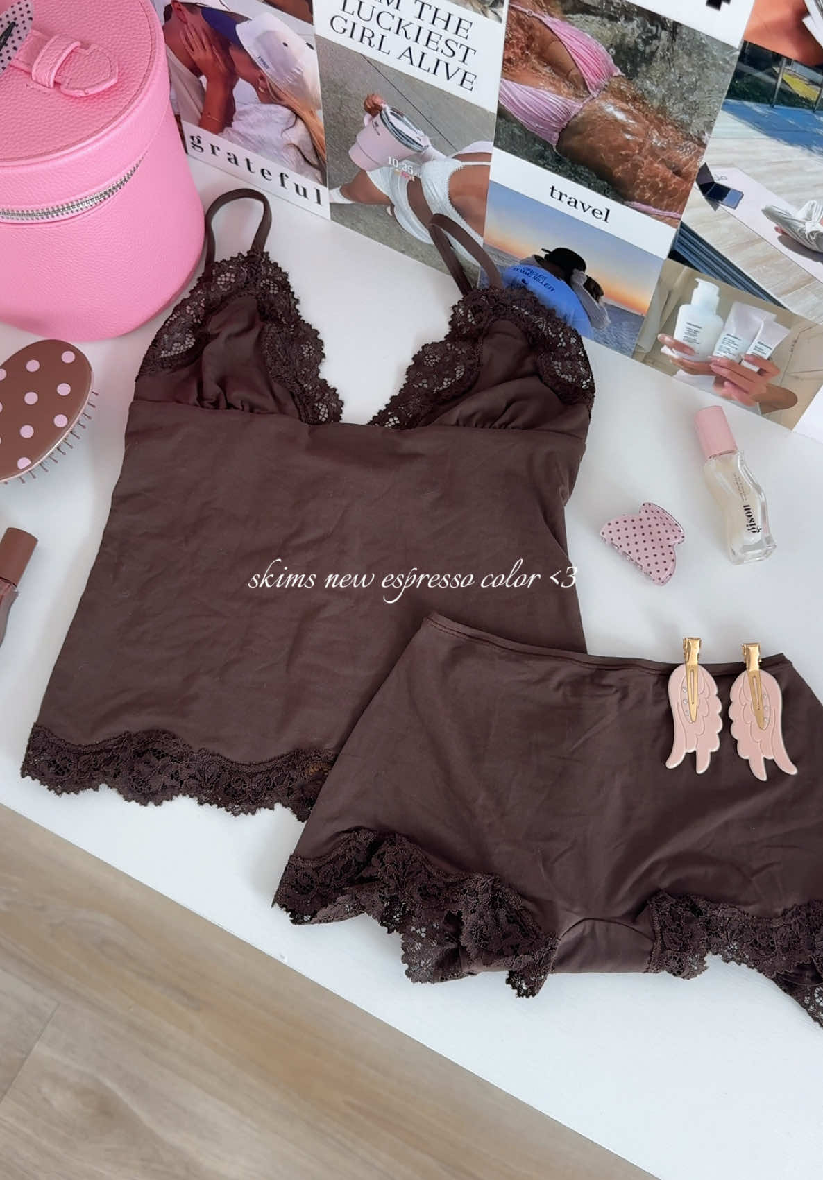 @SKIMS 🤎 #skims #girly #loungeset #falloutfits #pjset 