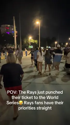 Asked a Rays fan a question and bro didn’t hesitate 😭😭😭⚾️ #tampa #MLB #viral #baseball 