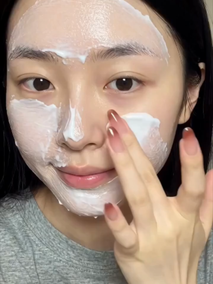 Saran aku sih, langsung checkout aja gak usah ragu😘 @veirfooofficialstore  VEIRFOO #glassskin #kbeauty #koreanskincare #skincare