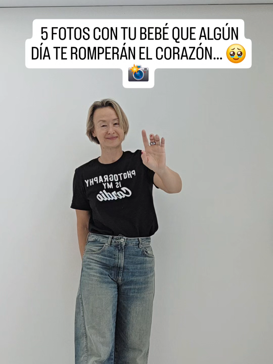 Haz estas fotos HOY. No esperes a mañana. ❤️ 📱 Y si quieres aprender a hacer fotos preciosas de tu bebé con tu móvil, he creado 3 guías de fotografía: ✨ Mini guía iPhone ✨ Mini guía Samsung ✨ Guía completa de fotografía de bebés de 0 a 12 meses. No necesitas una cámara profesional. Solo aprender a capturar esos pequeños momentos que nunca volverán. ❤️ 👇 Comenta «GUÍA» y te envío toda la información por privado. 💌 Guarda este vídeo. Algún día agradecerás tener estas fotos. #FotosDeBebes #mamaybebe  #fotografiainfantil #Maternidad #Hijos 