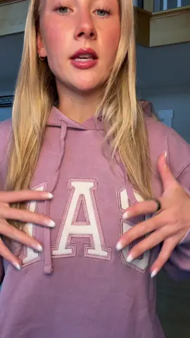 ARE WE SEEING THAT PRICEEEE???? #hoodie #gap #comfy #loungewear #sweatshirt 