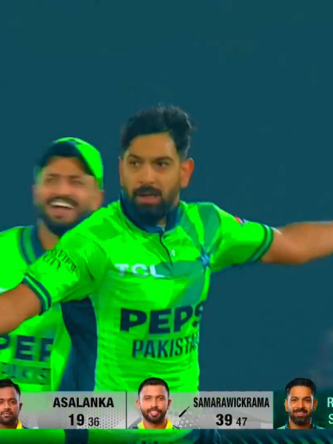 🏏🔥 The Most UNBELIEVABLE Catches in Cricket History! 😱🙌 Gravity-Defying Dives, Insane Reflexes, and Legendary Fielding Moments! 👑💥 #viral #FYP #fyp #cricket #cricketworldcup #pakistan #wickets #shots #shot #bowling #naseemshah #baber #babarazam #vidio #worldcup #catch #catches #unbilivable #england #america @saqib.edits56 @zamanedits.0320 @icc @pcb @thepsl