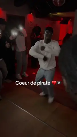Non c’est trop il a gagné la trend la @MKS 🇬🇭 @📣 CentPourCent ! 📣 @Tiakola #coeurdepirate #fyp