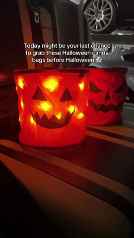 Halloween is next week! #trickortreat #candybags #halloweencostume #pumpkinhalloween #spookyseason 