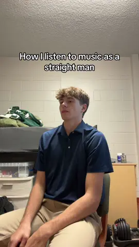 I should be studying rn #straight #man #music #fyp #funny 