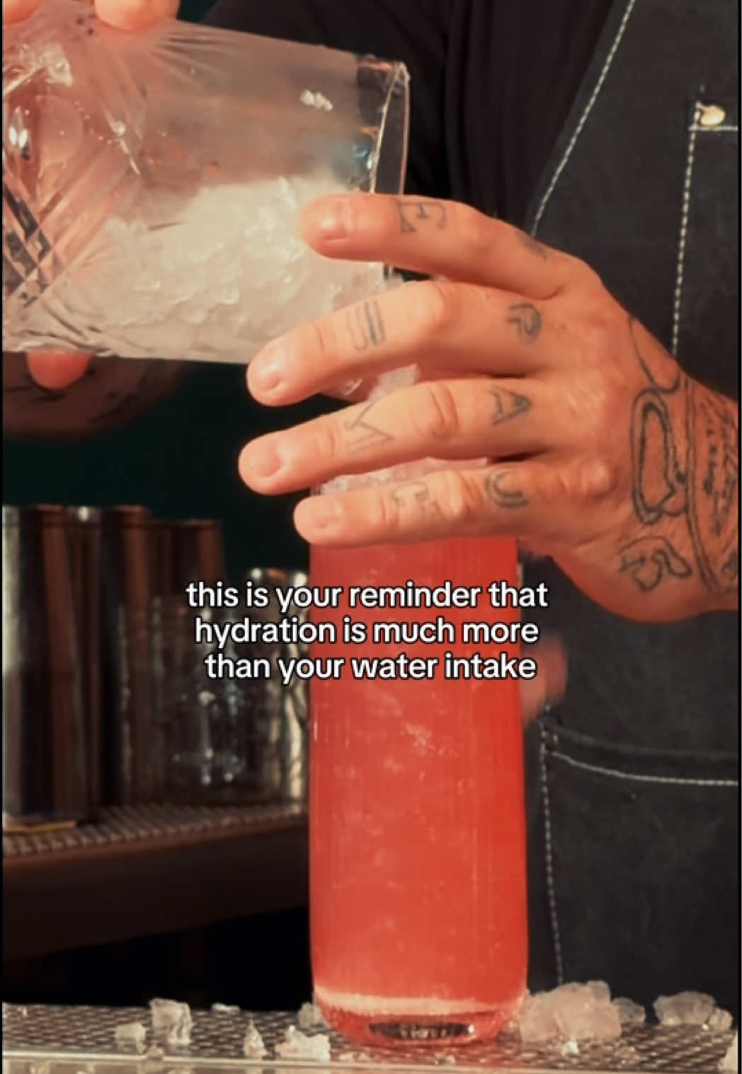 Raising your drink expectations!⚡Our newest Creatine + Electrolytes, made to fuel your muscles and support your hydration. #drinks #mocktail #creatine #electrolytes #sportsresearch 