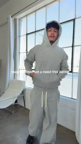 XL 165 5’10. tough & affordable #outfitinspo #fashiontok #OOTD #sweatsuit ##2pieceset