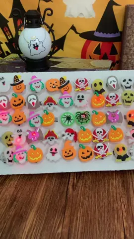 50 pieces of varied cute cartoon Halloween themed glowing rings for all party use #HalloweenPartyDecor #HalloweenToysForKids #LightUpToys #SpookyFun #2026Halloween