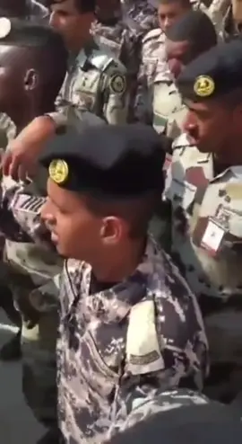 ..🇸🇦⚔️سيدي سمعاً وطاعه⚔️🇸🇦..: .: ..لبيك يا وطني 🇸🇦 .. يا مهبط الوحي والقرآن ، نحن أهلك ونحن وحدنا جدار الصدّ عن ثراك مكشوفي الصدور مقبلين لا مدبرين في وجه العداء ، متمسكين ب لا إله إلا الله محمد رسول الله صلى الله عليه وآله وصحبه وسلم افضل الصلاة والتسليم ، ولن نهزم بإذن الله وحده ثم بحكمة و قيادة مليكنا المفدى و ولي عهده الأمين وبسواعد جنودنا البواسل و شعبنا الكريم المخلص ، ولأن وعد الله حق فالنصر قريب آت بمشيئة الله و فضله و حوله وقوته،..💚🇸🇦💚..