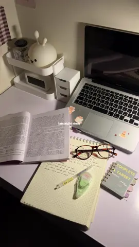 late night study  #study #studyvlog #studywithme #studytok #muslimlife 