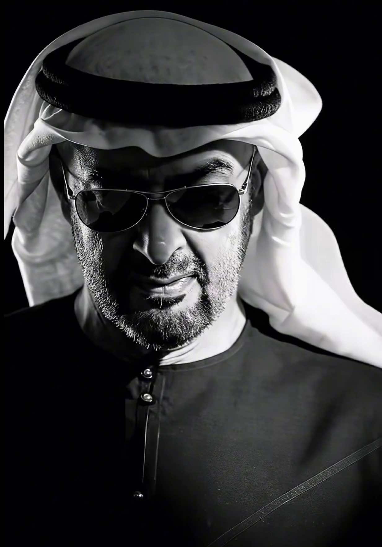 سد باب الكلام.. اذا مشى بو خالد، هيبة الميدان تشهد له🇦🇪🔥 #محمد_بن_زايد #الامارات #ابوظبي #دبي #uae 