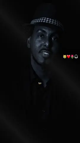 Axmett Rasta  Heestan🥺❤️ #somalilyrics🌺😕💎  #jawi_bila🌊❤️🌴  #QUDCUR🤴🏿❤️🎧  #fypviraltiktok🖤シ゚☆♡  #foryoupage like to Fallow 