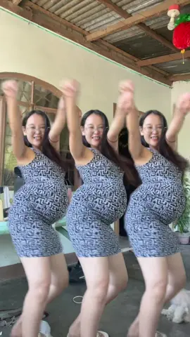 sumasayaw din si baby eh
