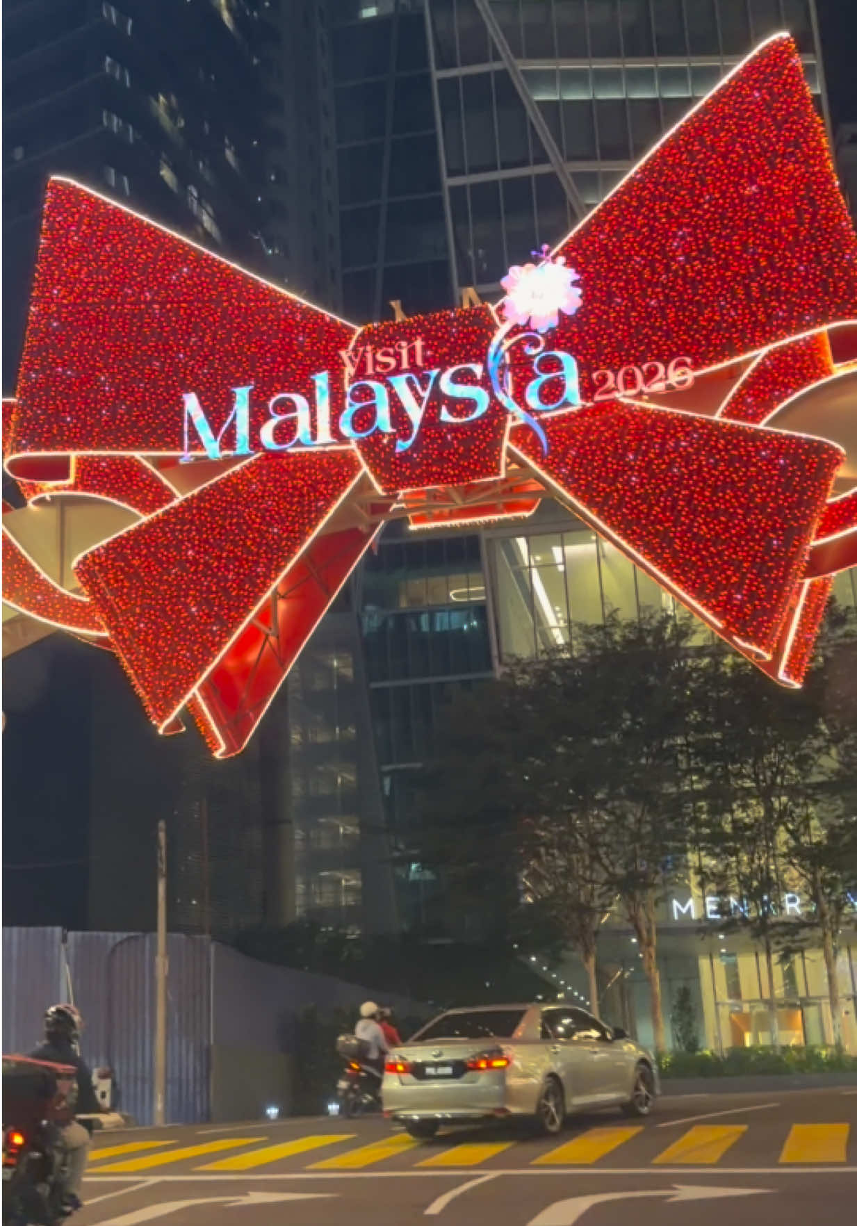 Lutt le Gaya 🇲🇾 Beautiful city 🌃  beautiful place 🥰 Malaysia 🇲🇾 Bukit Bintang 🦁 #fyp #foryou #foryoupage #viral ##malaysia ❤️🇲🇾