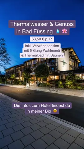 ☀️ Mitten im Niederbayerischen Bäderdreieck Kurhotel in Bad Füssing mit Blick auf die Berge des Bayerischen Waldes ☀️ Hauseigene Heiltherme mit Thermalwasser, Whirlpool, Finnischer Sauna, Dampfsauna und Infrarotsauna eine Wohltat an kühleren Tagen ☀️ Vitalfrühstück, Kräuter aus dem eigenen Garten und regionale Küche am Abend ☀️ Verwöhnpension inklusive: Frühstücksbuffet, Nachmittagssnack und 5-Gang-Wahlmenü ☀️ Zen-Garten, Yoga, Pilates und Angebote der traditionellen chinesischen Medizin ☀️ Für alle ab 16, die vor dem Winter in Ruhe auftanken möchten Bereit für deine Auszeit? Schau in mein Profil für alle Details 👆 #wellnessurlaub  #badfüssing  #bayrischerwald  #kururlaub  #auszeitvomalltag 