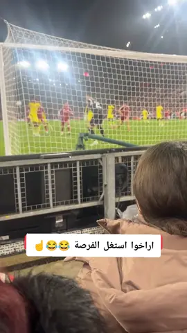 نسووان يفتحيي 😂😂❤️‍🩹#فانلة_حمالات #foryoupage #الشعب_الصيني_ماله_حل😂😂 #fyppppppppppppppppppppppp 