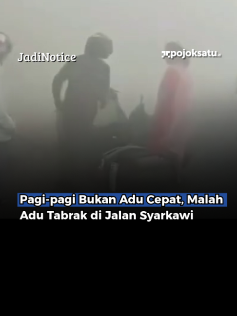 Kamis pagi yang harusnya jadi awal aktivitas, malah diwarnai kecelakaan beruntun di Jalan Gubernur Syarkawi pada Kamis (22/10/2026). Peristiwa ini menjadi perhatian warga dan pengguna jalan yang melintas di lokasi. Hingga saat ini, informasi mengenai jumlah kendaraan yang terlibat, penyebab kecelakaan, serta ada atau tidaknya korban belum diketahui dari informasi yang tersedia. Buat yang melintas di kawasan tersebut, tetap hati-hati dan jaga jarak aman dengan kendaraan di depan. Jangan sampai niatnya berangkat pagi biar nggak telat, malah berujung apes di jalan.
