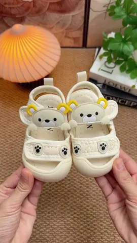 Sandal gấu cho bé #giaydepchobe #giaydeptreem #sandalchobe #wowkids 