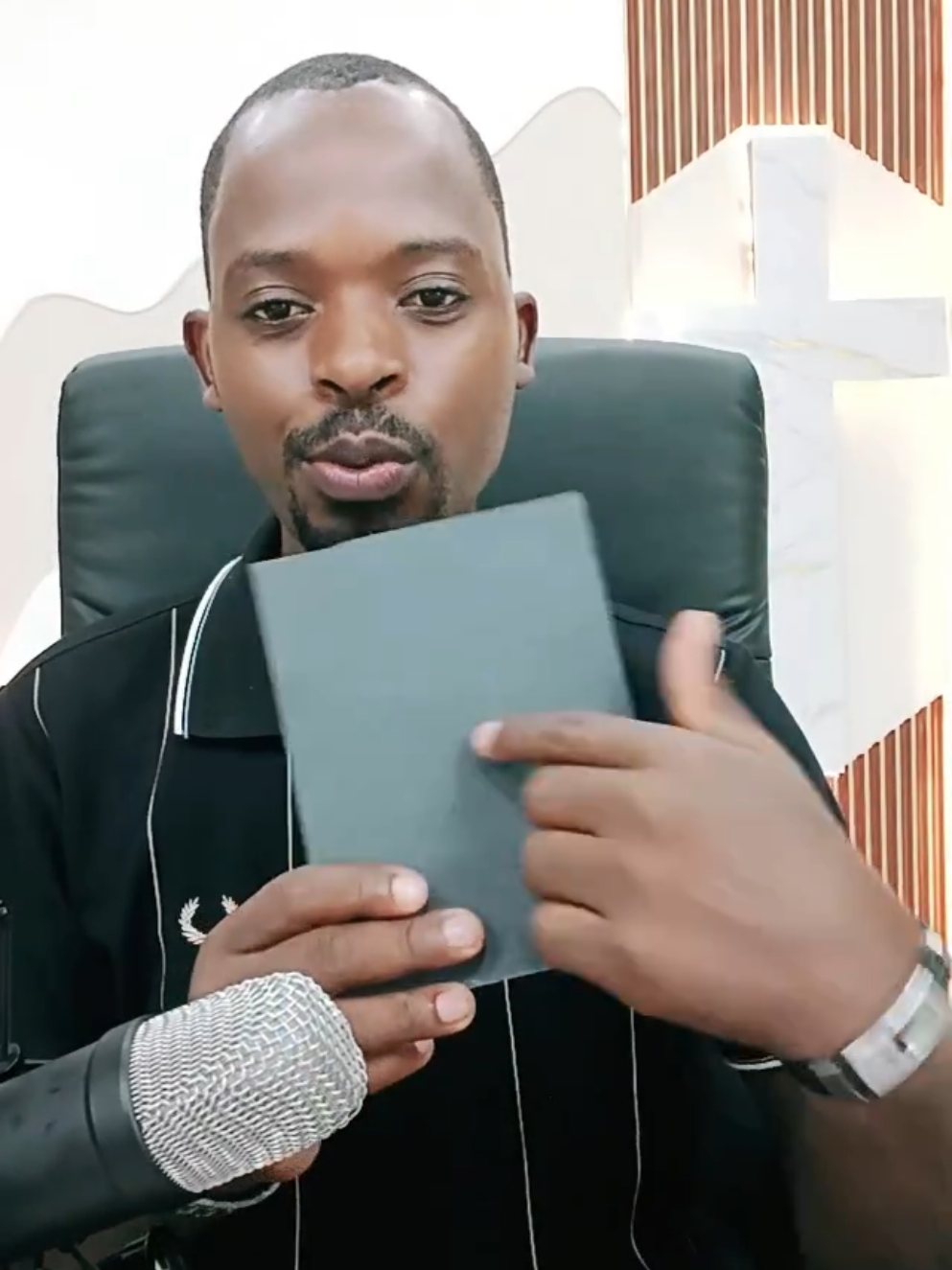 SIRI YA KIOO #usa🇺🇸 #kenyantiktok🇰🇪 #tanzaniantiktok🇹🇿 #tiktoklive #livehighlights 