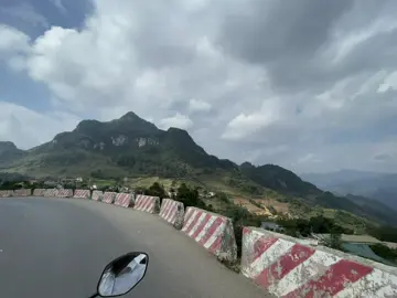 anh đã về về nhà ăn tết rồi đây các cháu ơi