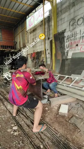 berat gening#kerja #bengkellas #semangat #viral #fypシ 