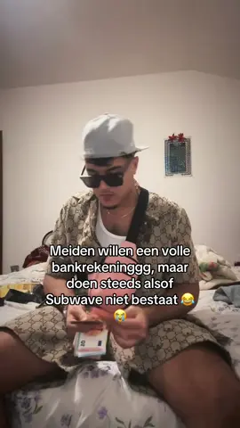 😭😭