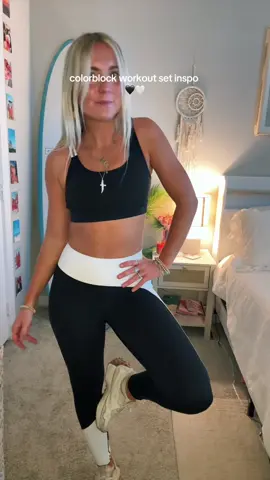 love a good monochrome workout set 🤗🤍🖤 this one from @DUSK YONDER is SO CUTE and so comfy  #workoutset #sets #workoutset #duskyonder #tiktokshop  
