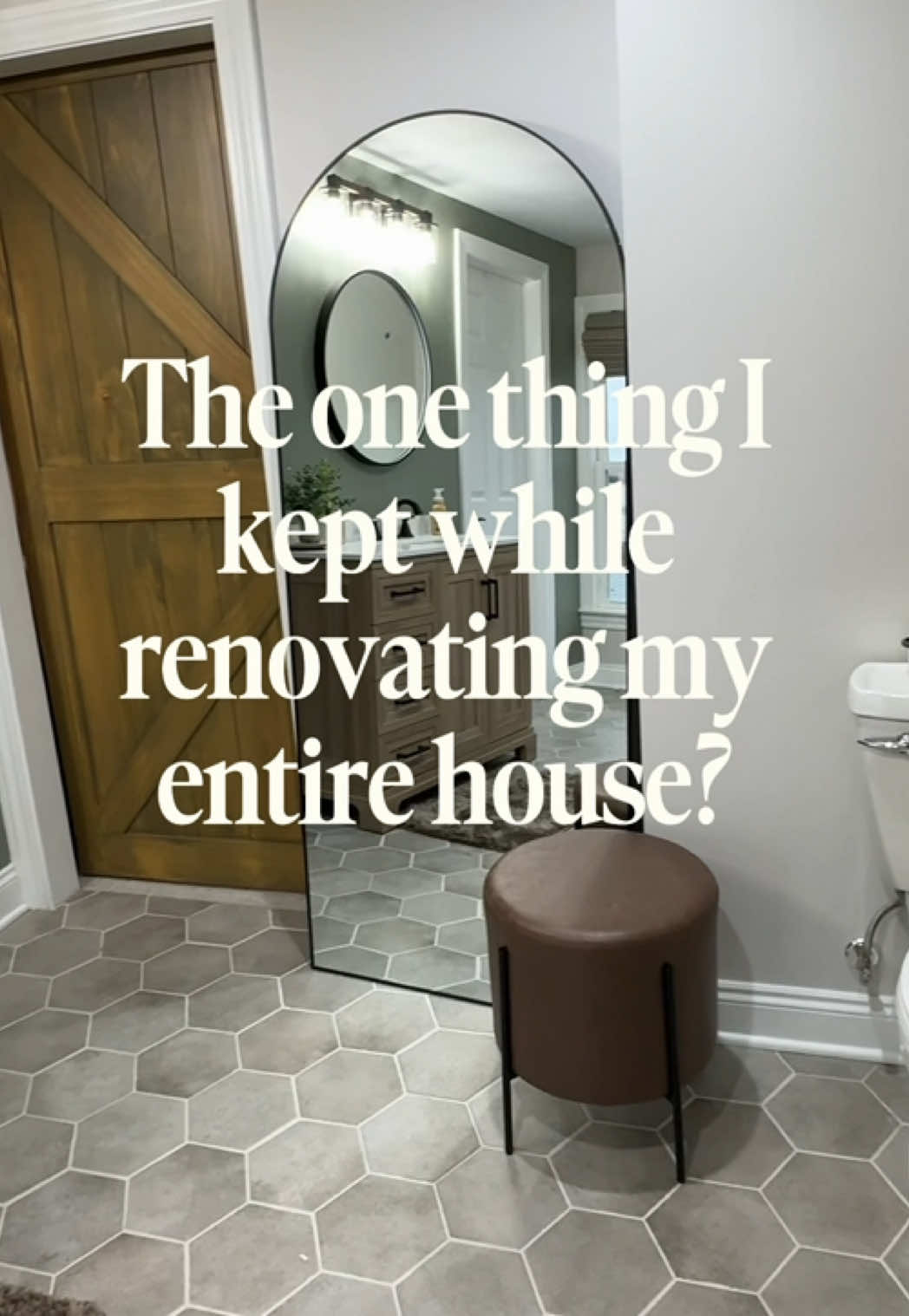 Unfortunately everything down to the studs had to go! This was truly a fixer upper 🤷🏼‍♀️ #fixerupper #renovation #homediy #homereno #homeremodel 