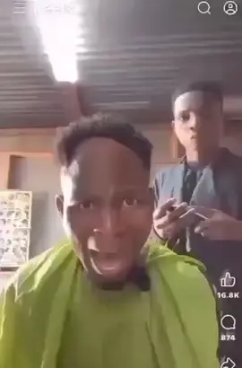 Akufani uzamile Boy 😂🤣 