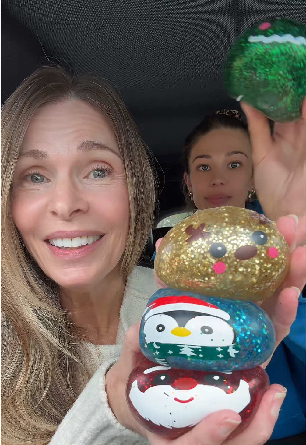 #squishy  #stockingstufferideas  #dumplings  #christmascountdown  #kidstoys 