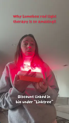 @The LUMEBOX discount linked in bio under “linktree” 🚨🚨🚨 #redlighttherapy #redlighttherapybenefits #holistichealth #wellnesstips 