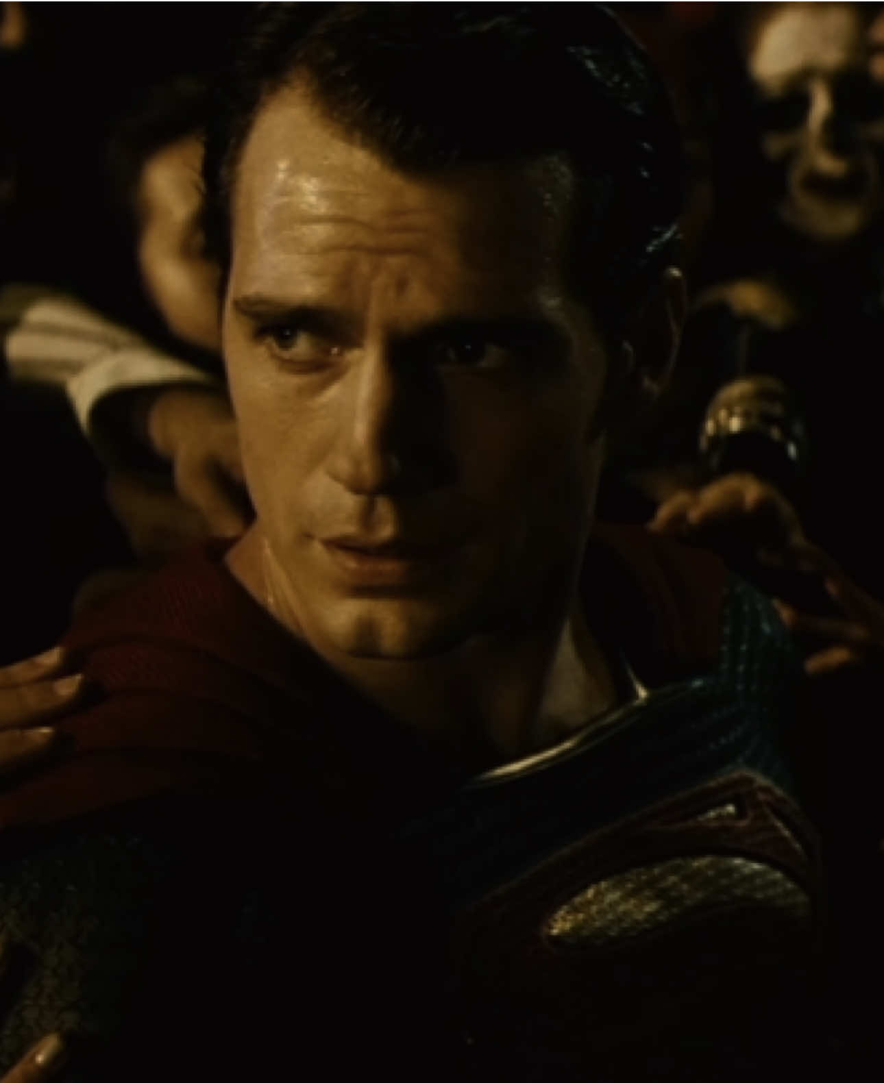 you can save her // hold on, we’re going home #superman #supermanedit #manofsteel #henrycavill #dcstudios 