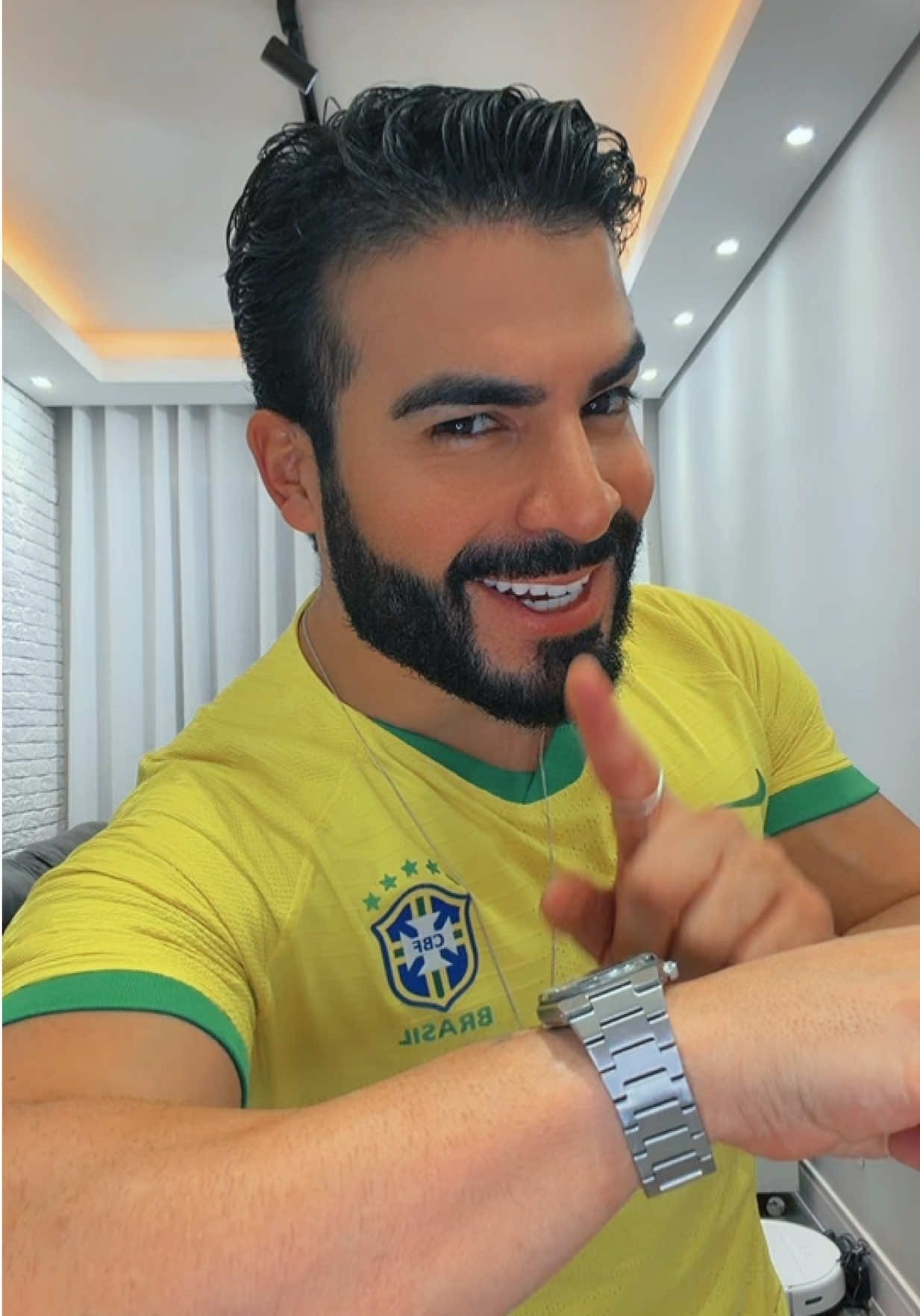 Olê, Olê! 🤫🇧🇷 #22 #flaviobolsonaro #nikolasferreira #fyp #eleicoes2022 