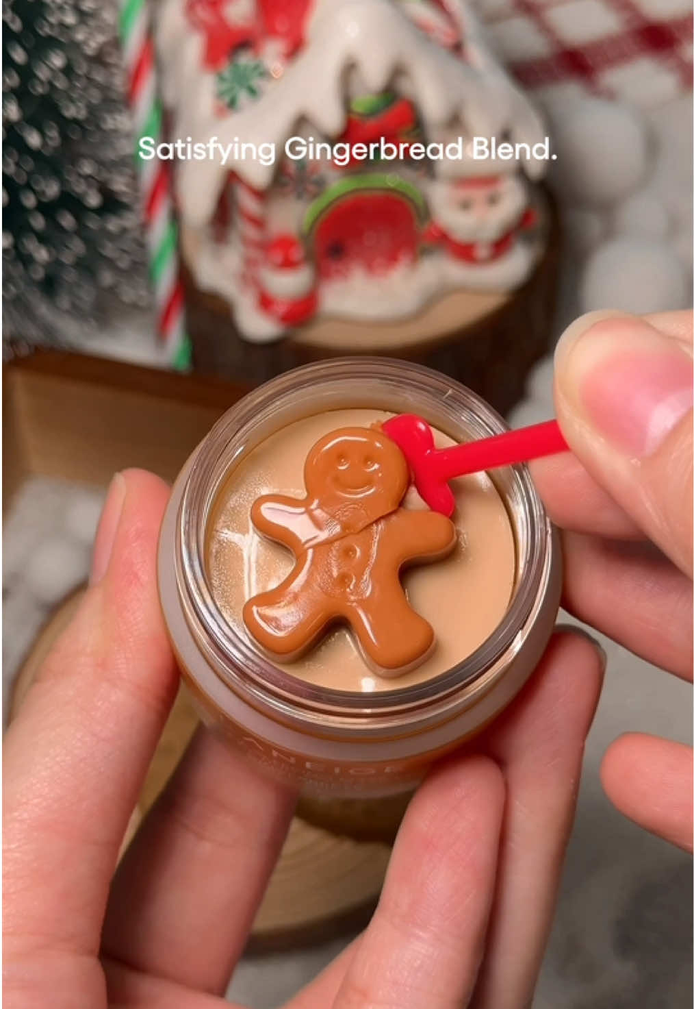 3D printed Lip Sleeping Mask Gingerbread 🍪🎄✨ สวยจนไม่กล้าทำลาย แต่ก็อยากเห็นตอนพังอะ 😭💋 #LANEIGEThailand #LipSleepingMask #Gingerbread #รีวิวบิวตี้   #ลิปมาส์ก  