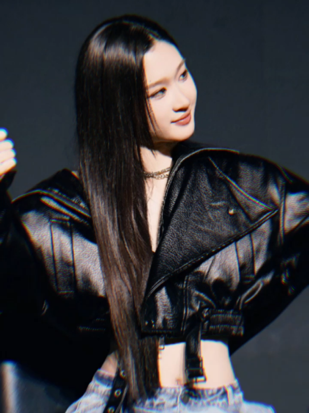 Jangan salpok sama rambut kuning dan pink 🤣🤣🤣🤣🤣#faye #atomprys 